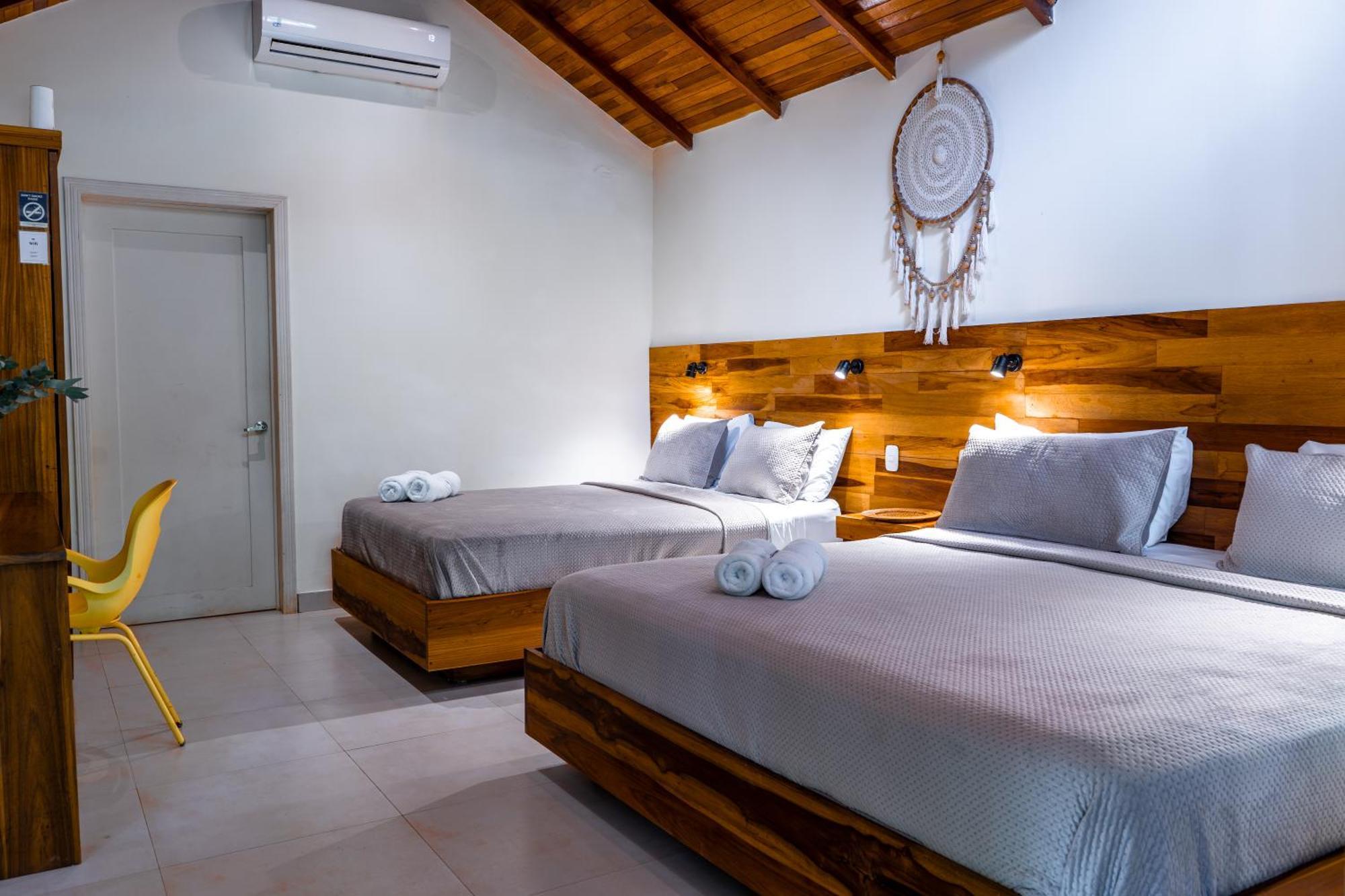 Banana Beach Bungalows Playa Santa Teresa  Exterior photo